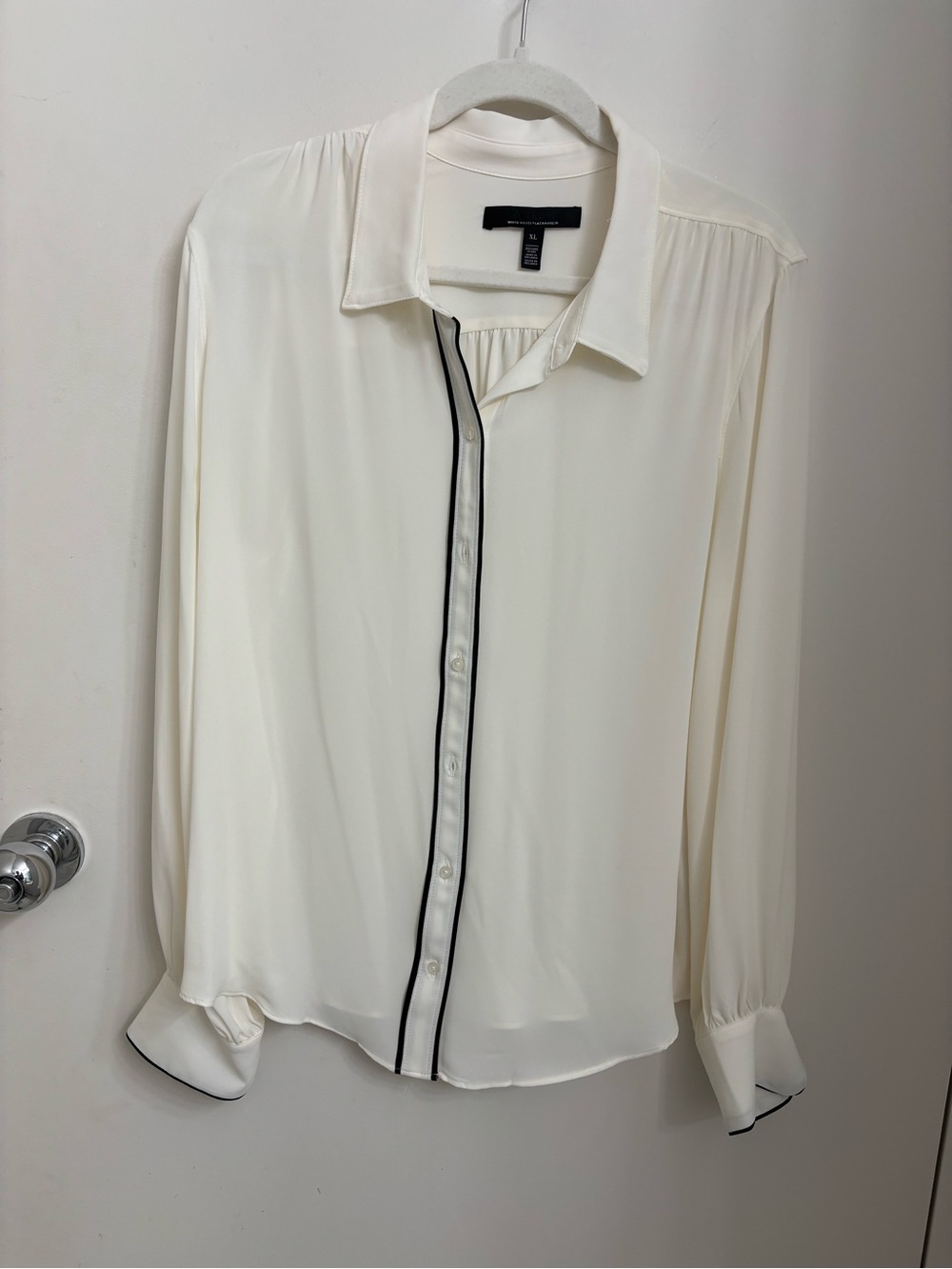 White House Black Market “soft shirt” with piping